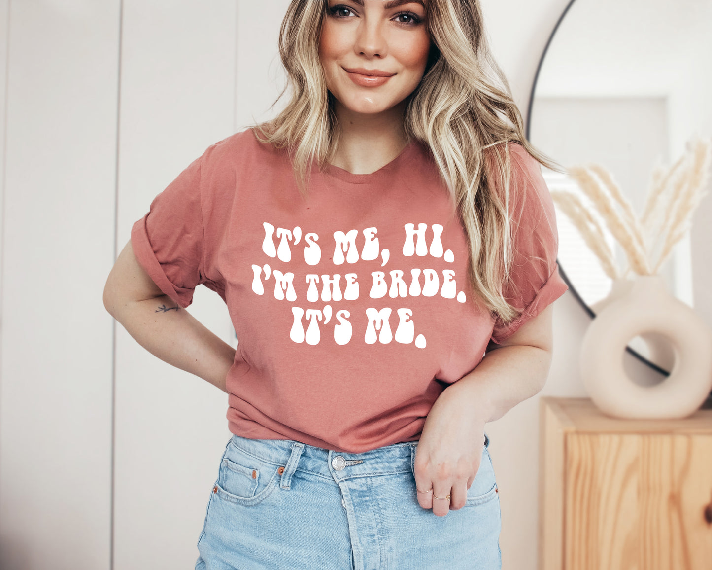 Its Me Hi Im The Bride Its Me, Funny Bride Shirt, Engagement Gift-newamarketing