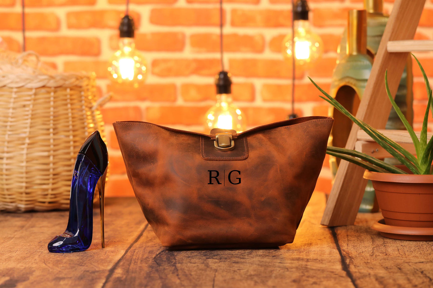 Women Dopp Kit,  Toiletry Bag Women,  Leather Cosmetic Bag