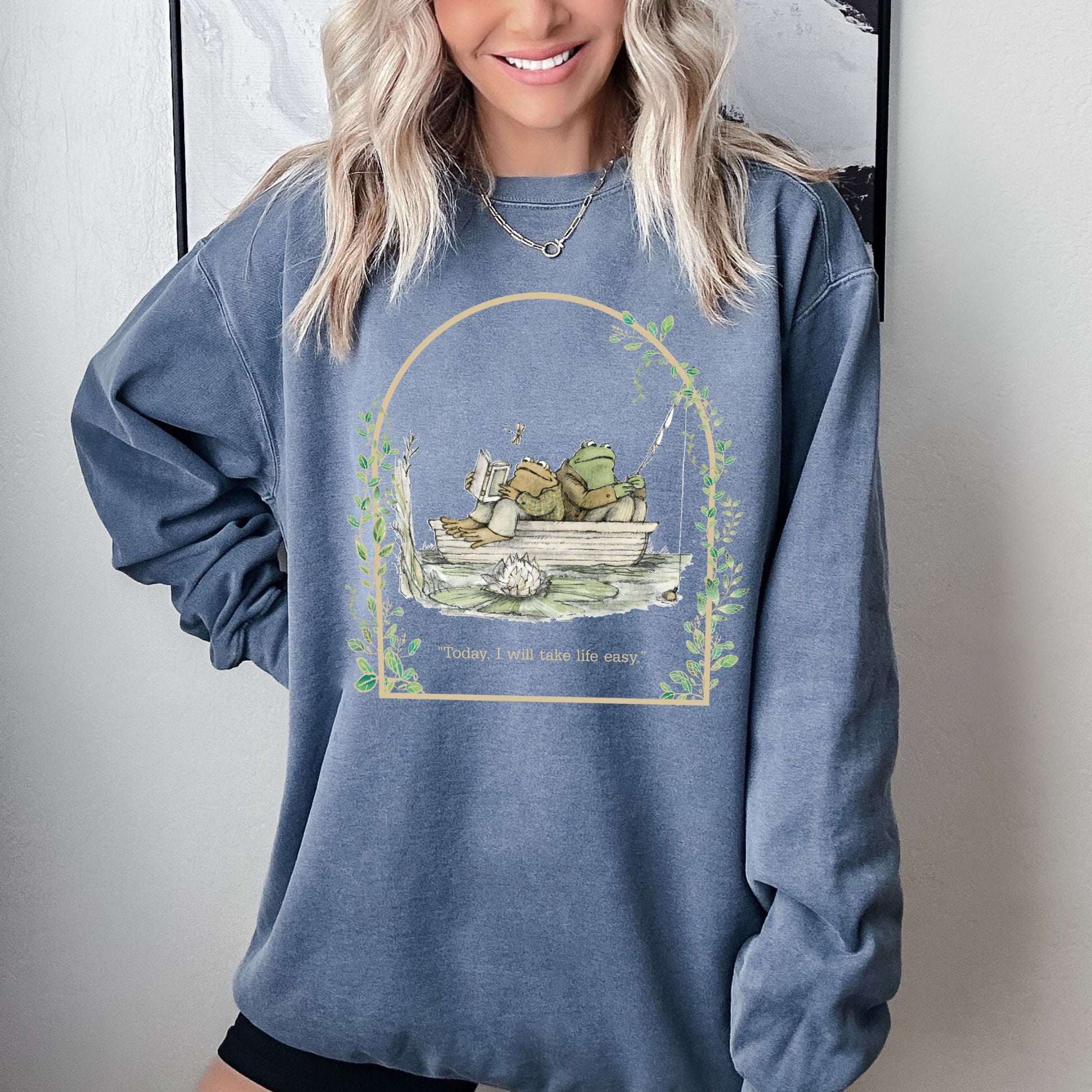 Comfort Color Sweatshirt, Frog and Toad Sweatshirt, Frog and Toad Sweater-newamarketing