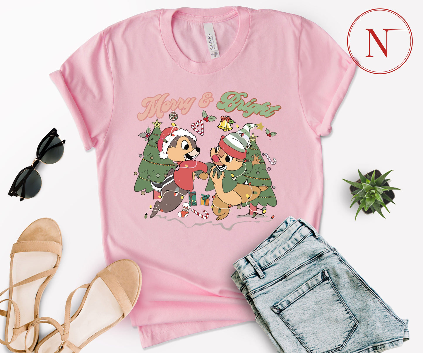 Merry and Bright Christmas T-Shirt – Cute Chipmunk Holiday Graphic Tee for Family Matching Outfits